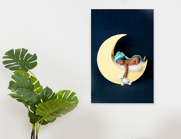 Acrylic float with printed photo image