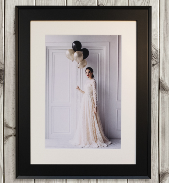 Sleek styling portrait frame